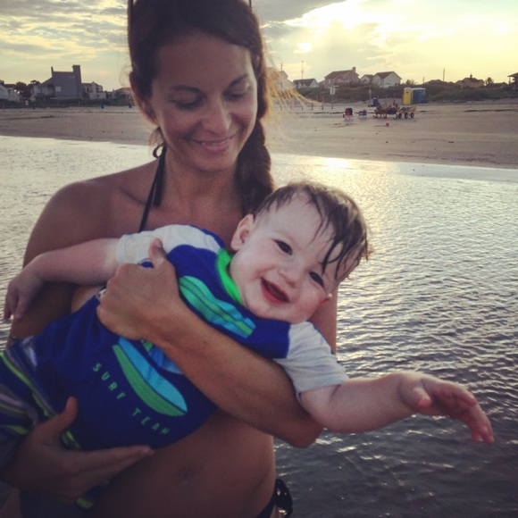 Meet your Posher, Alexis - Picture 1 of 1